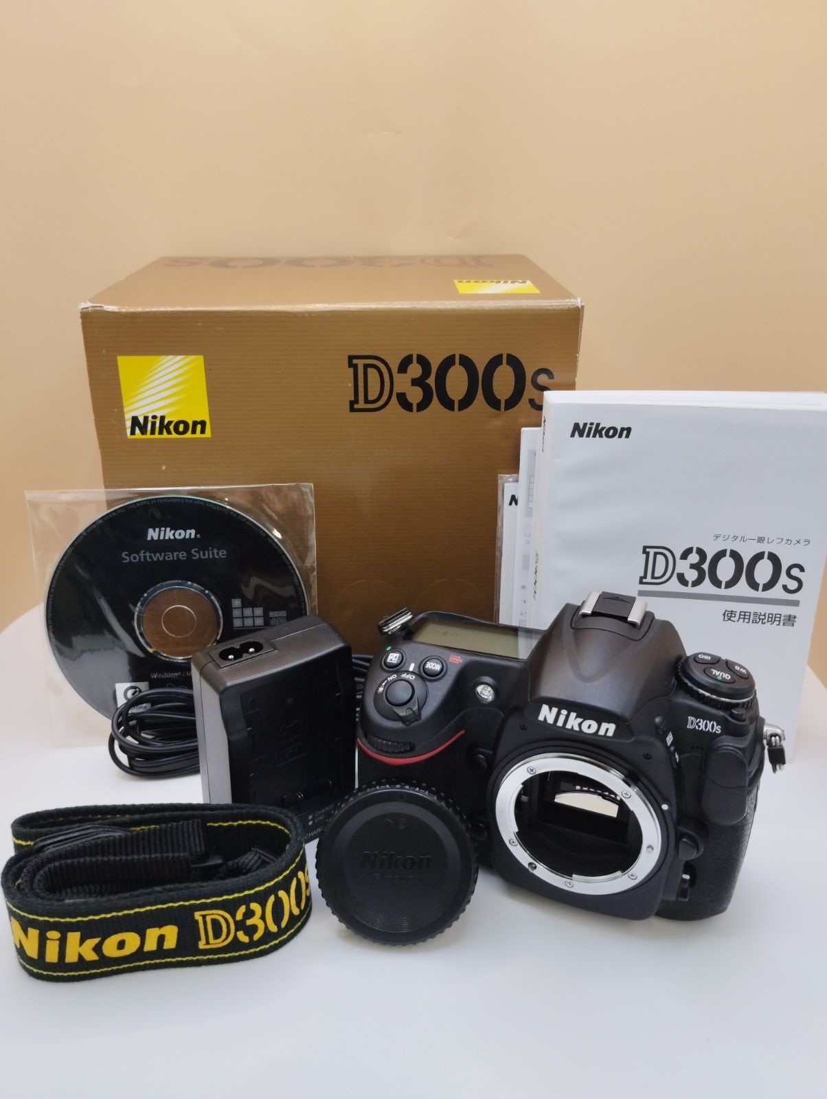 Nikon D300s 12.1MP デジタル一眼レフカメラボディ ショット数2851回 