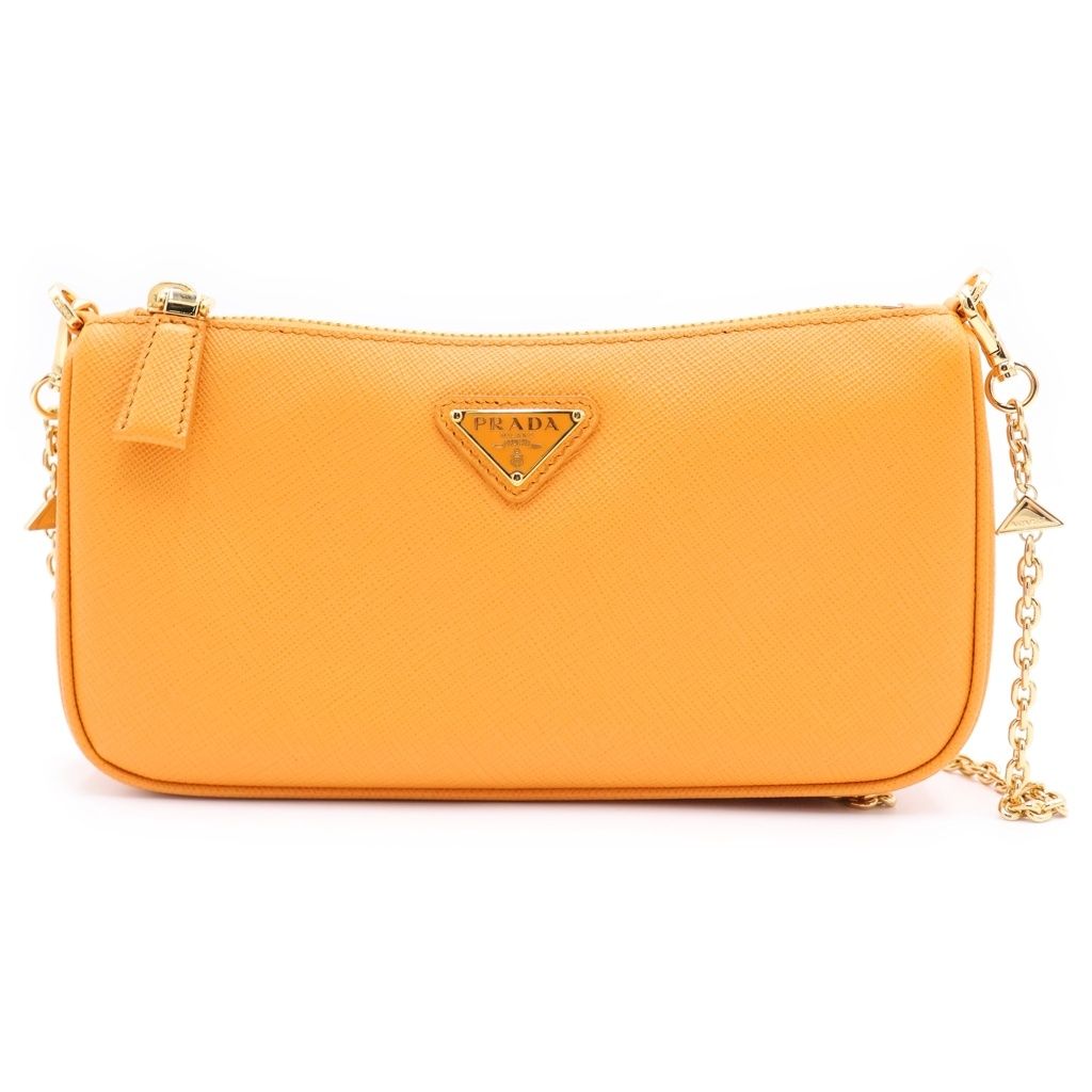 PRADA (プラダ) AMBRA サフィアーノレザー 三角ロゴプレート ショルダーバッグ オレンジ 1BC245 NZV F0287