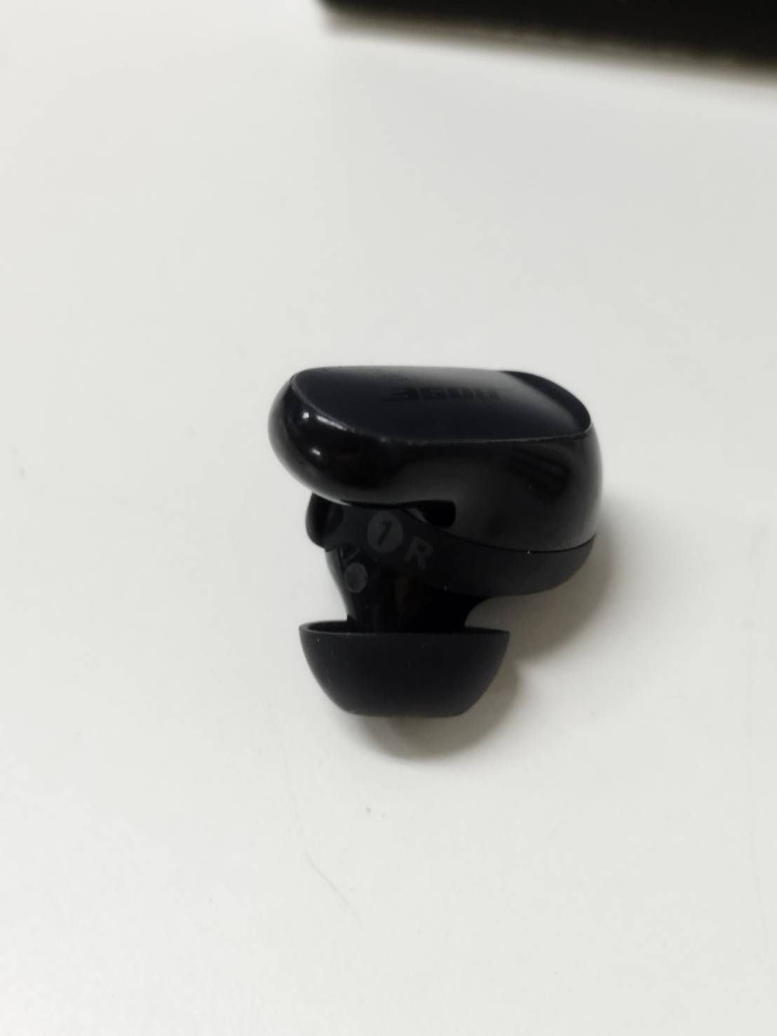 ジャンク】BOSE QuietComfort Ultra Earbuds/ワイヤレスイヤホン/右耳