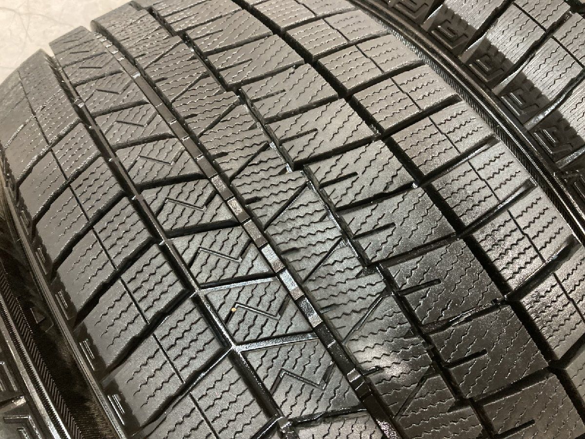 走行短め】DUNLOP WINTER MAXX WM03 225/50R18 18インチ スタッドレス 