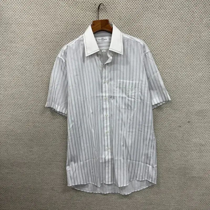 バレンシアガ 半袖シャツ 100 D03635