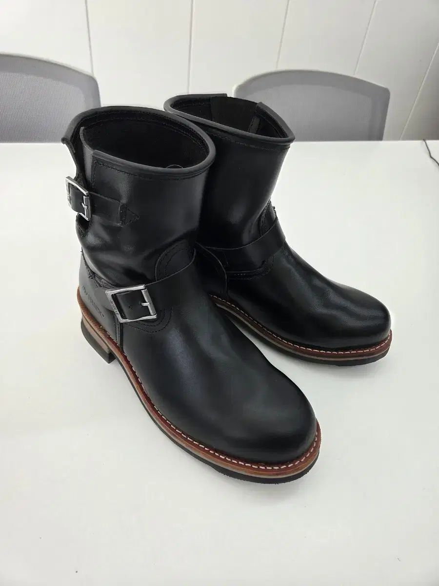 アヴィレックス エンジニア ブーツ 260