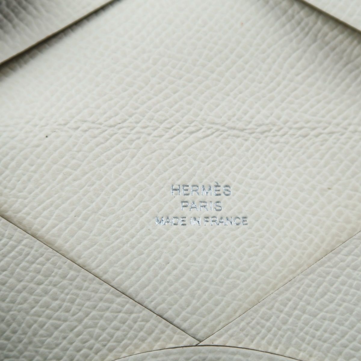 新品・未使用】HERMES エルメス カルヴィ カーフ ホワイト系 Z刻印