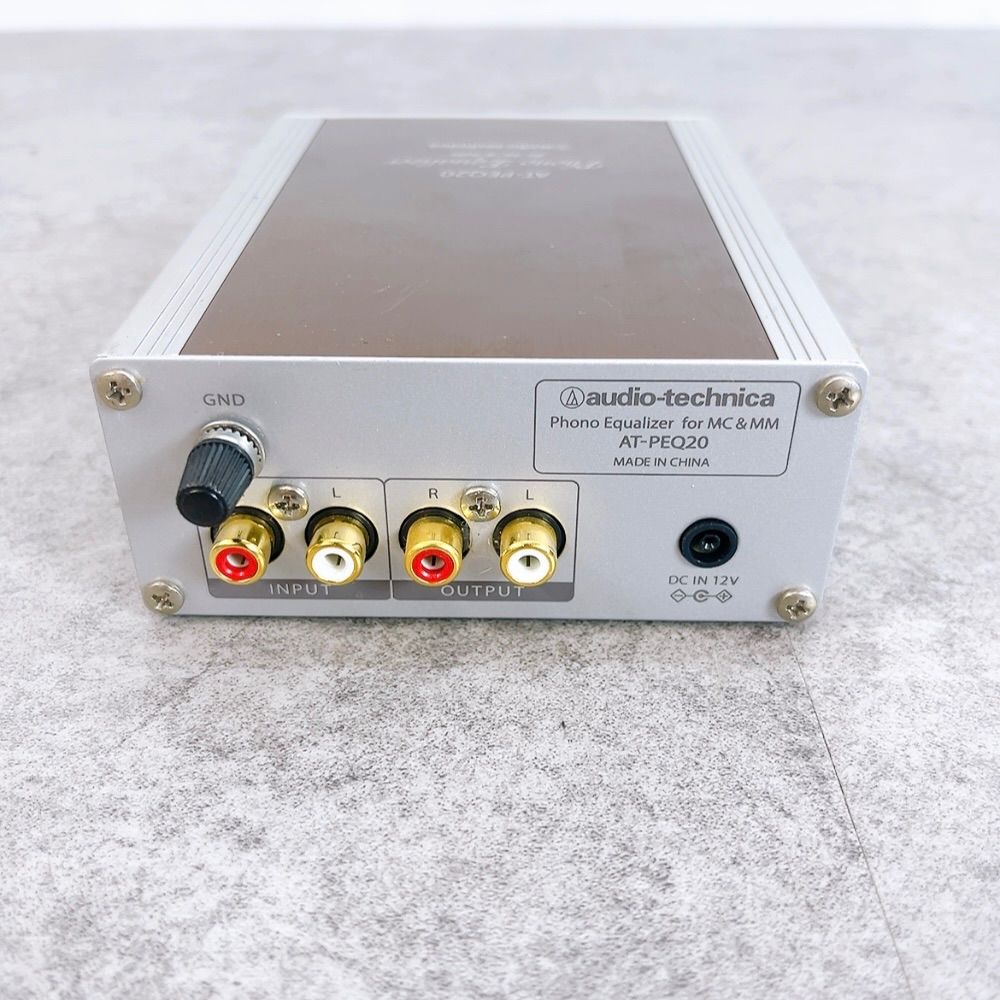 H-1505 audio-technica フォノイコライザー AT-PEQ20 シルバー系 動作