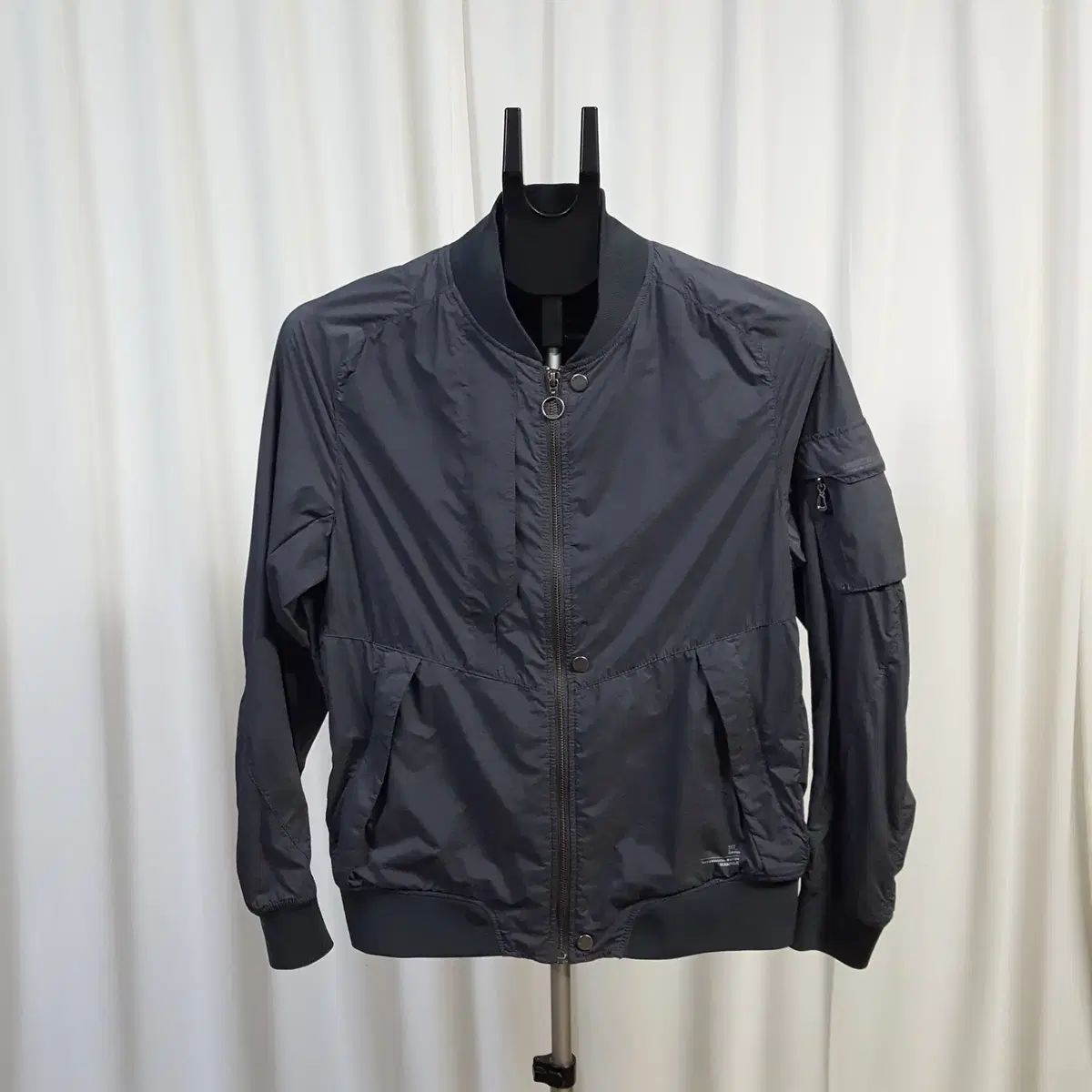 BEAN POLE ビーンポール メンズ ウィンドブレーカー ジャケット チャコール 95