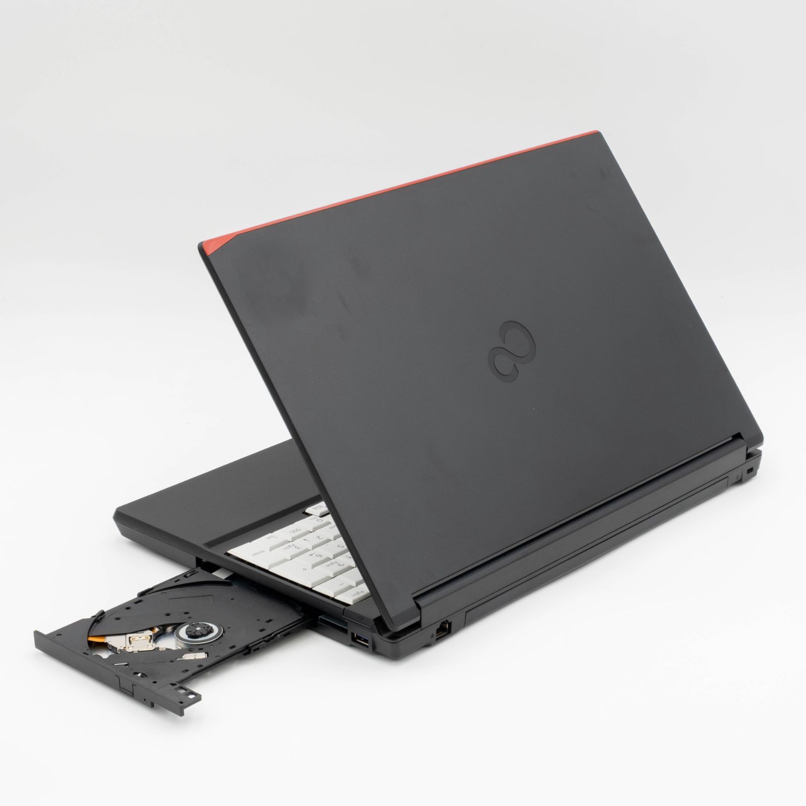 中古】LIFEBOOK A5510/DX 第10世代i5 SSD搭載 - メルカリ