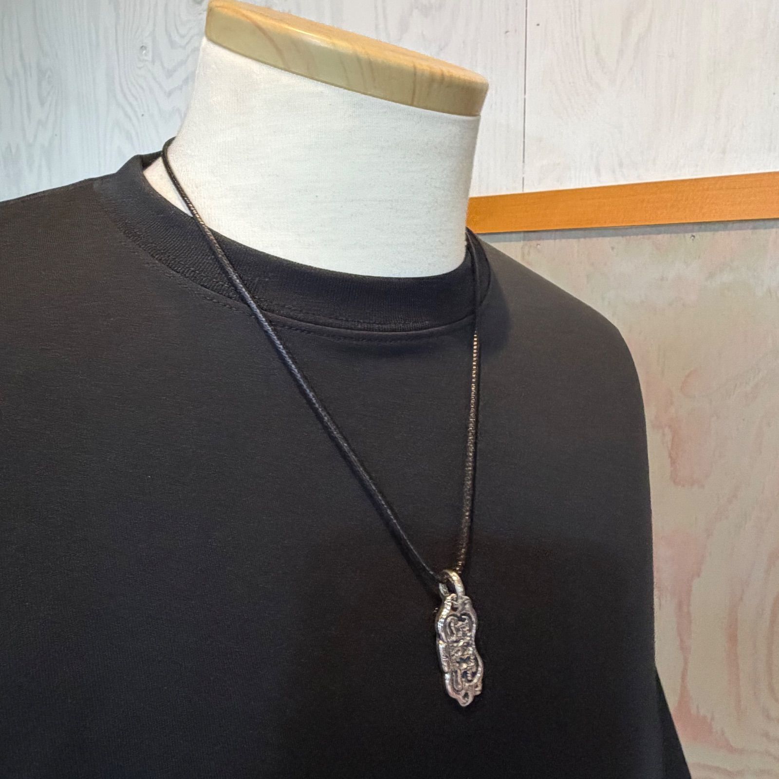 美品 ロゴペンダントトップ 12.5g ビルウォールレザー/Bill Wall
