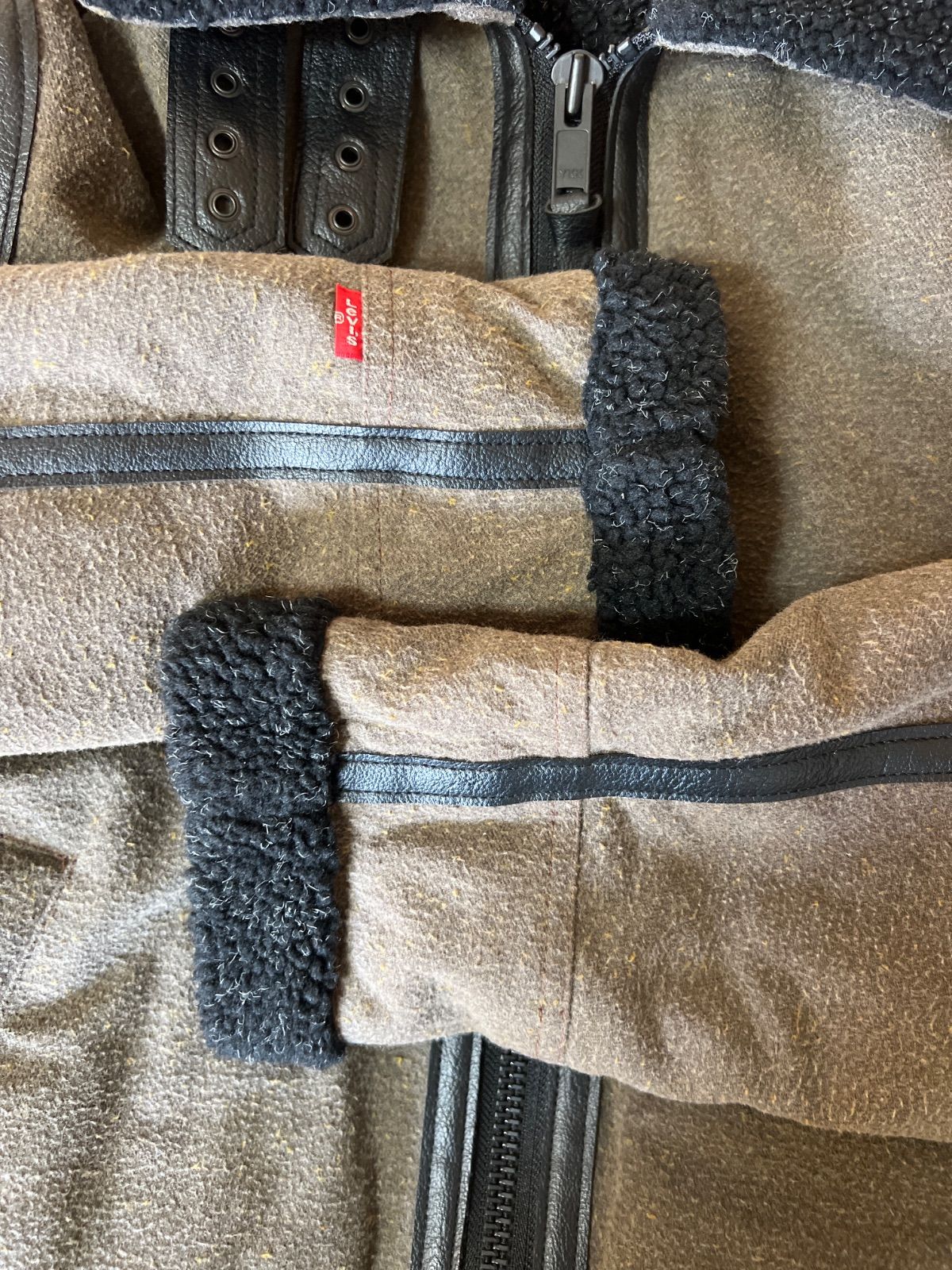 Y【Y9-85】☆ Levi's RED TAB Lサイズ ボアジャケット Type B-3 カーキ Y【Y9-85】☆ Levi's RED TAB Lサイズ ボアジャケット Type B-3 カーキ