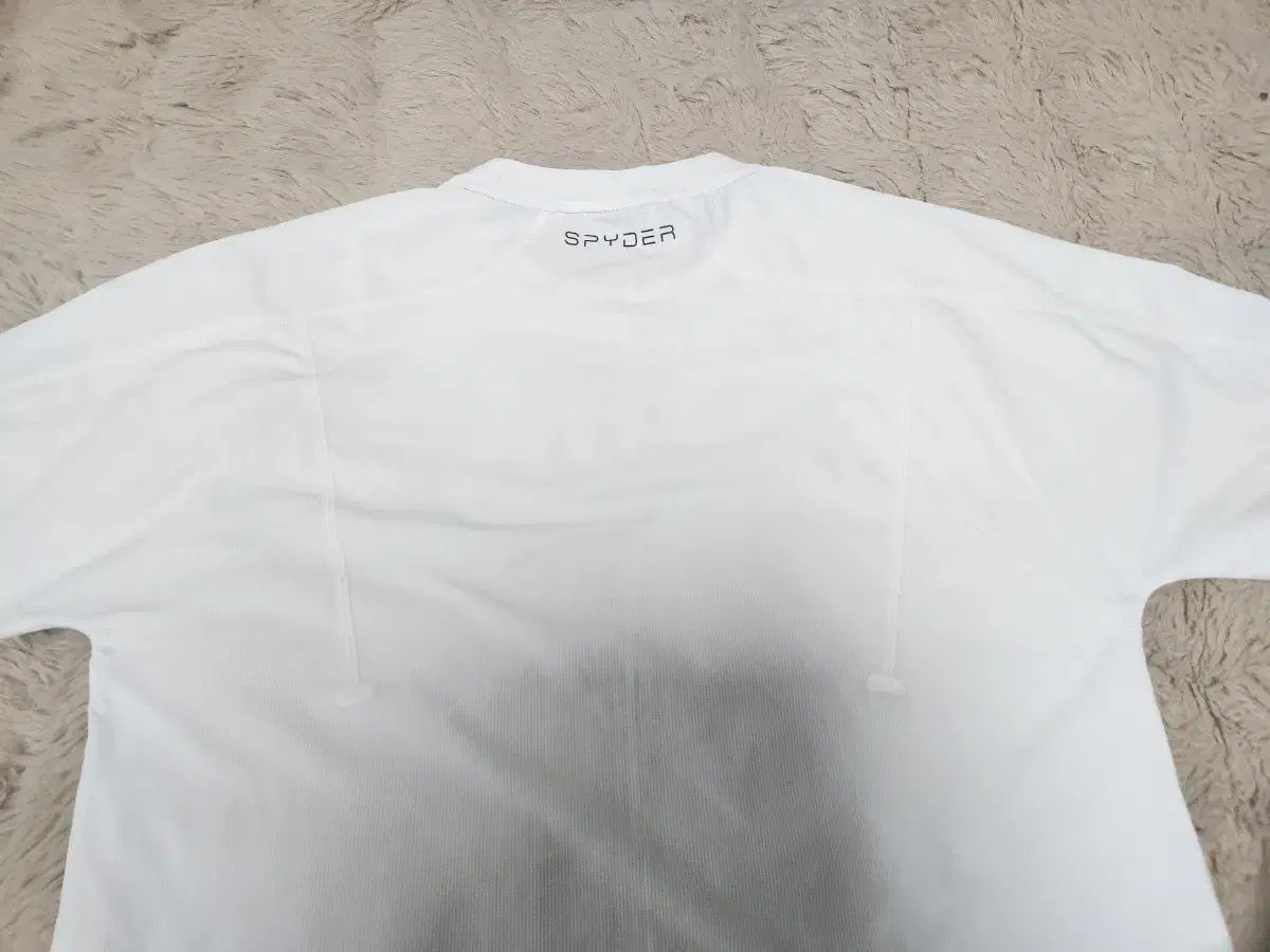 スパイダー 白 半袖 Tシャツ (新品)
