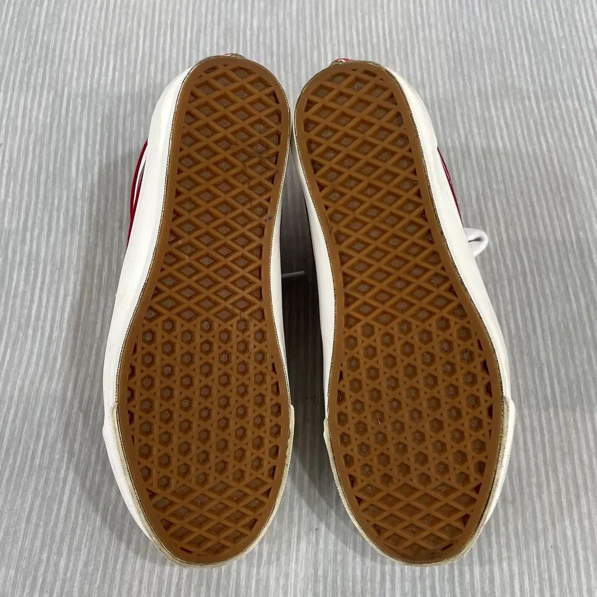 VANS プレミアム オールドスクール レッド 250mm
