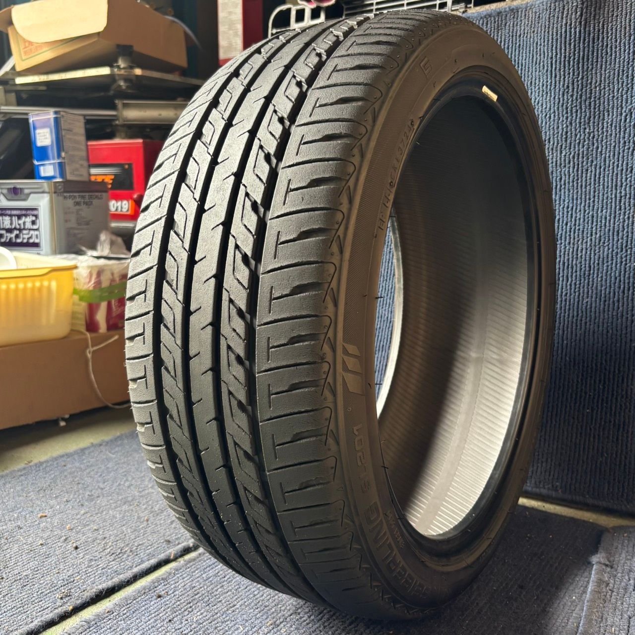 ☆送料無料☆【2024年製造】【溝8分山】BRIDGESTONE SEIBERLING SL201 1本 235/40R18 ASP3636