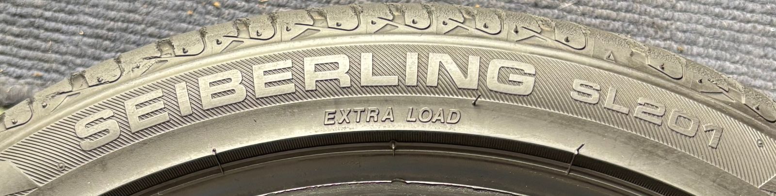 ☆送料無料☆【2024年製造】【溝8分山】BRIDGESTONE SEIBERLING SL201 1本 235/40R18 ASP3636 ☆送料無料☆【2024年製造】【溝8分山】BRIDGESTONE SEIBERLING SL201 1本 235/40R18 ASP3636