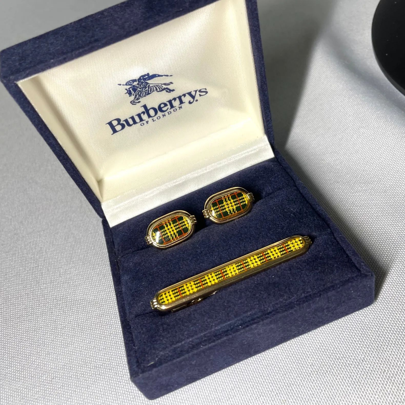 美品 Burberry バーバリー チェックライン カフス ネクタイピン セット
