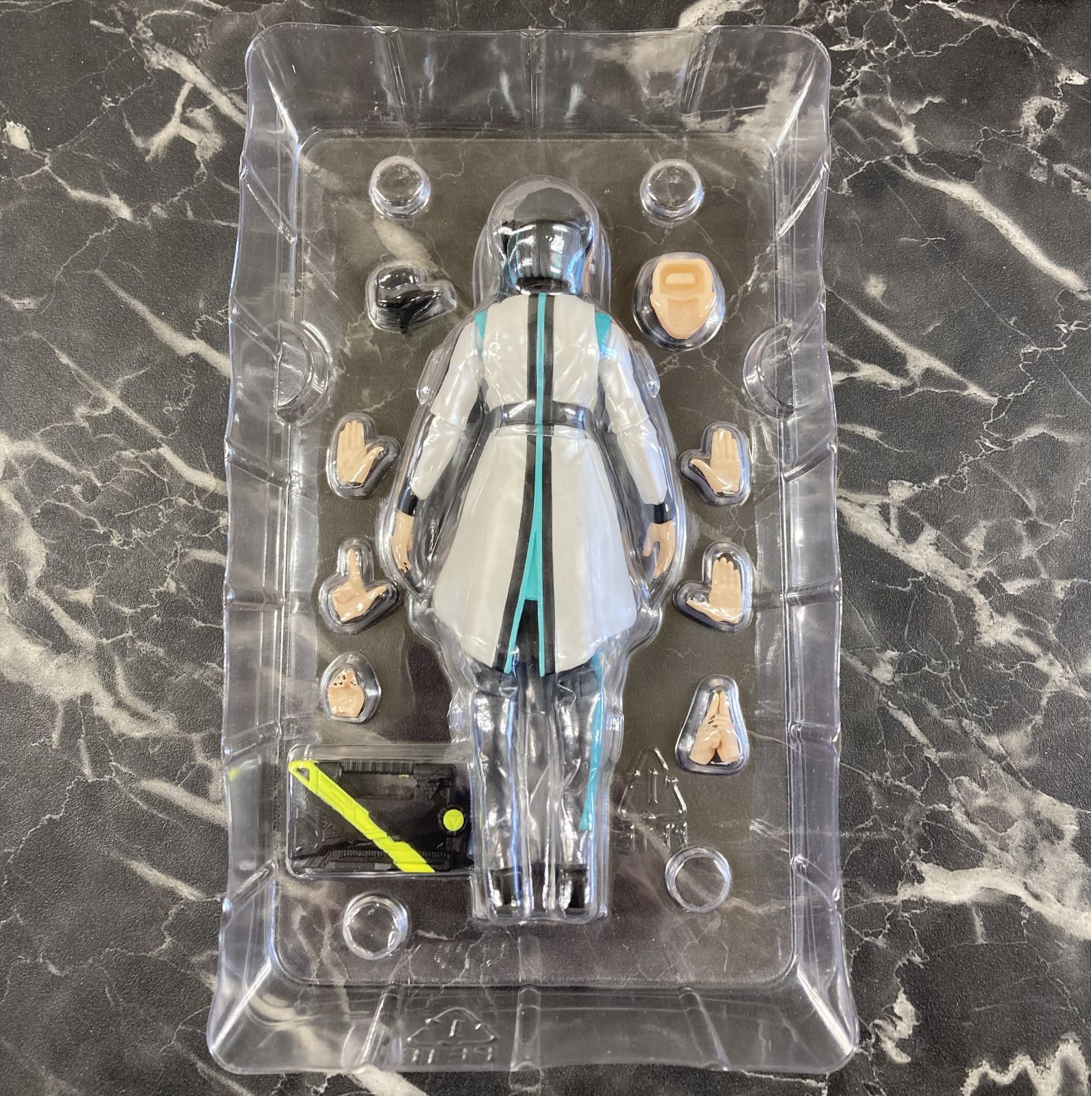 IZU【中古品】 S.H.Figuarts 仮面ライダーゼロワン 10体セット ヘル 
