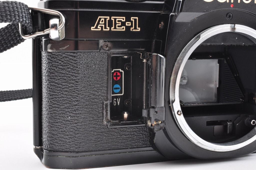 2ヶ月保証付き】Canon AE-1 ブラック フィルム一眼レフ 動作品＃1548