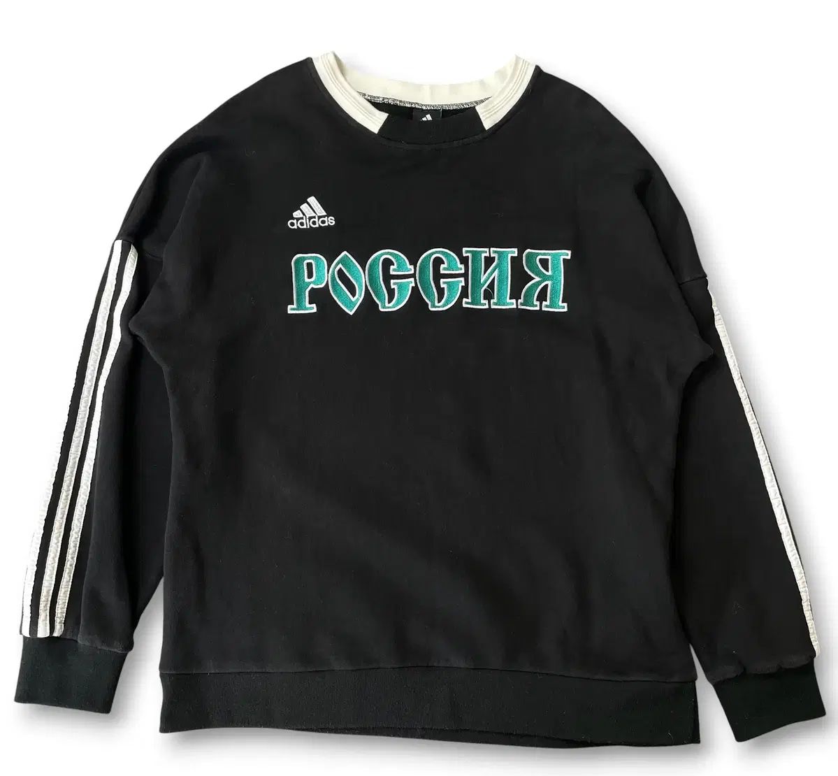 アディダス x Gosha Rubchinskiy(ゴーシャラブチンスキー) オーバー
