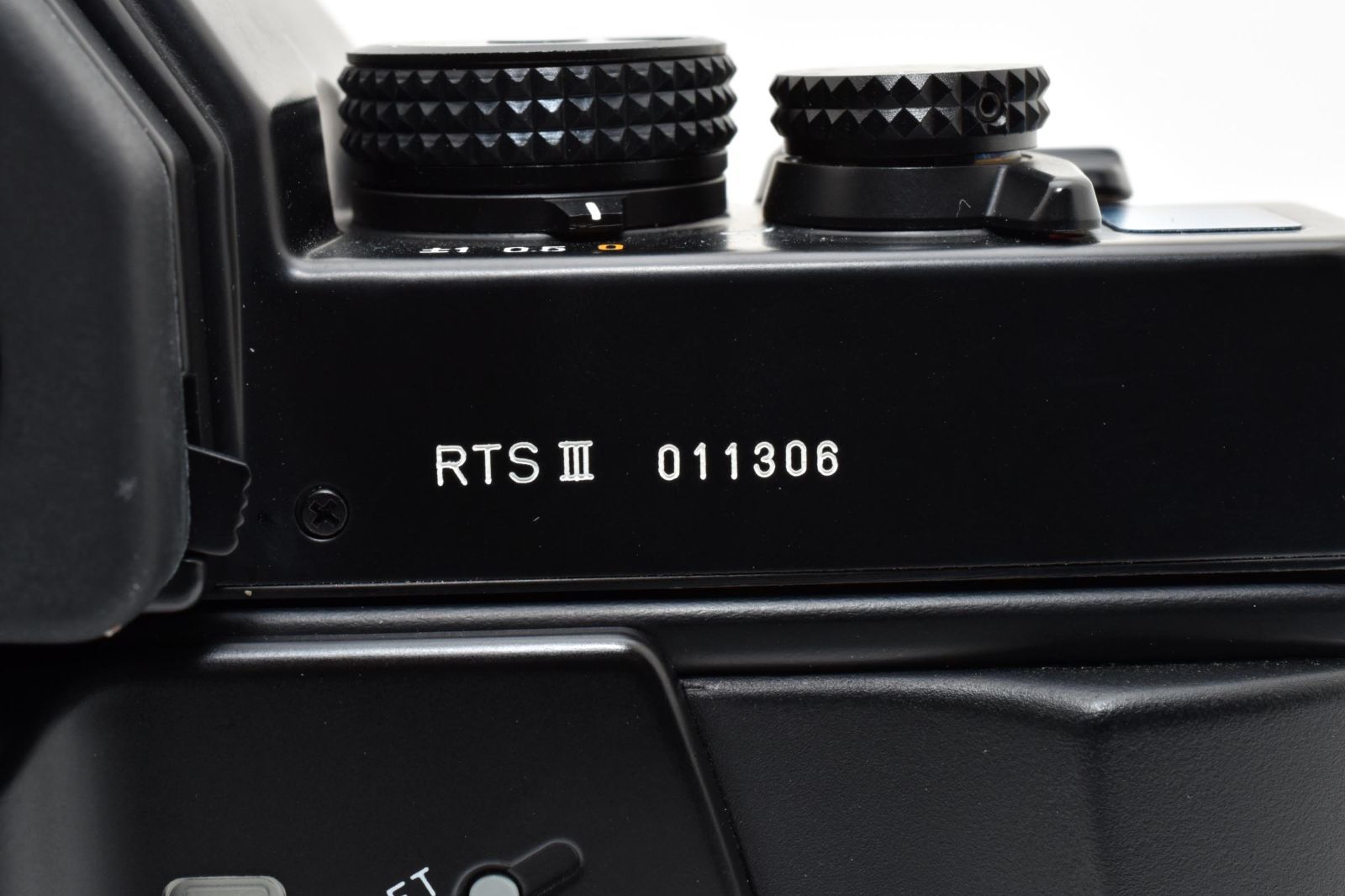 コンタックス CONTAX RTS III 一眼レフ フィルムカメラ ボディ [実用美