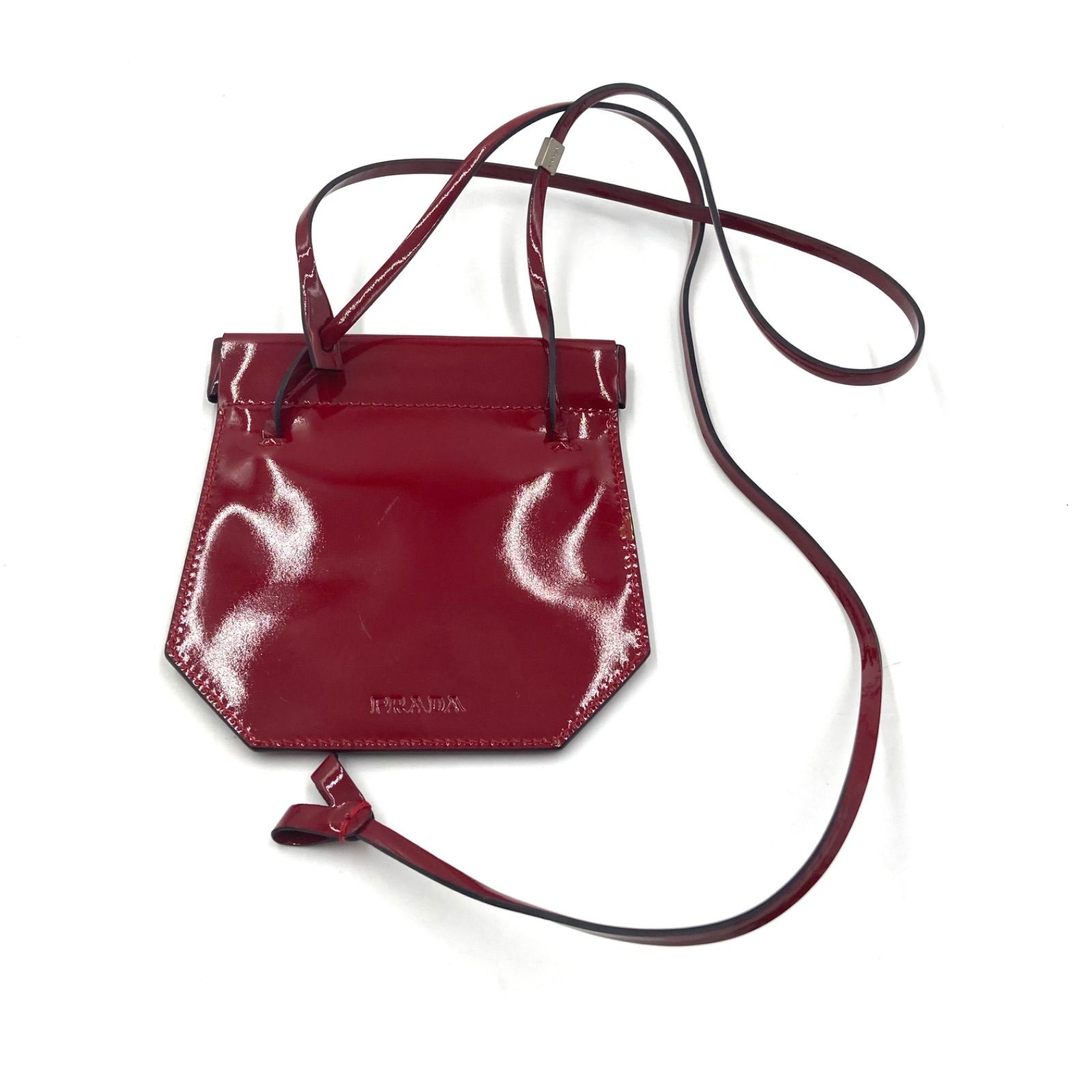■表側美品■PRADA プラダ ショルダーポーチ　ミニポシェット　小物入れ　エナメル　パテントレザー　肩がけ　ロゴ型押し　ロゴエンボス　レッド　白タグあり　高級　ラグジュアリー　ハイブランド　レディース