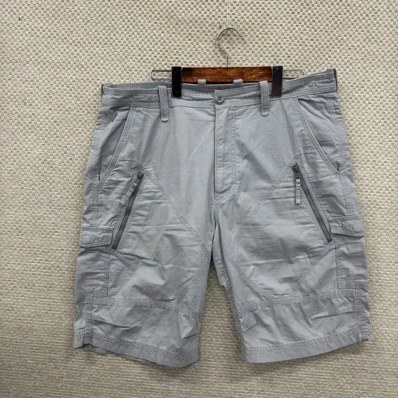 ARMANI EXCHANGE アルマーニ エクスチェンジ カーゴ ハーフパンツ 36インチ D03777