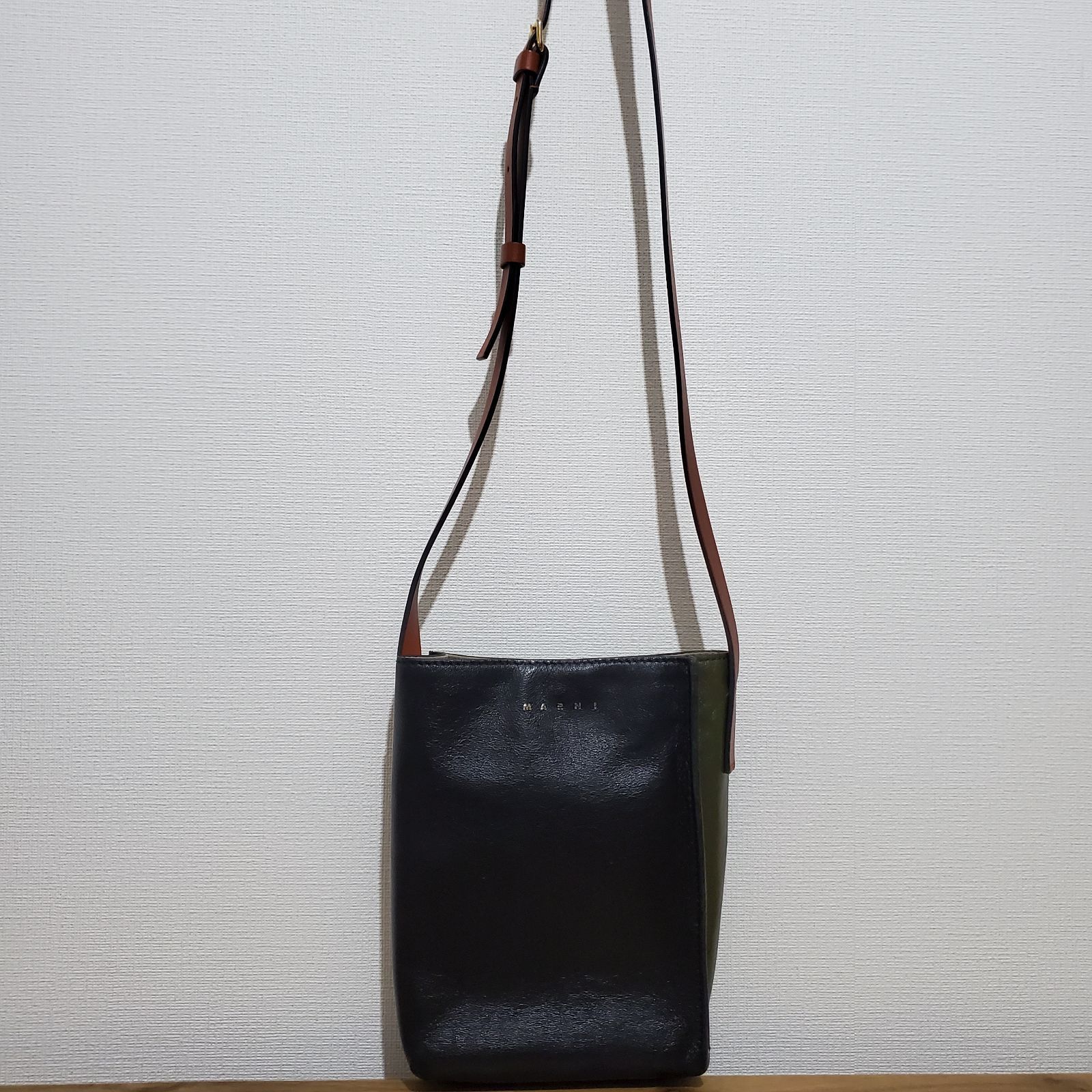 MARNI マルニ MUSEO SOFT ミュゼオ ソフト レザー ショルダーバッグ
