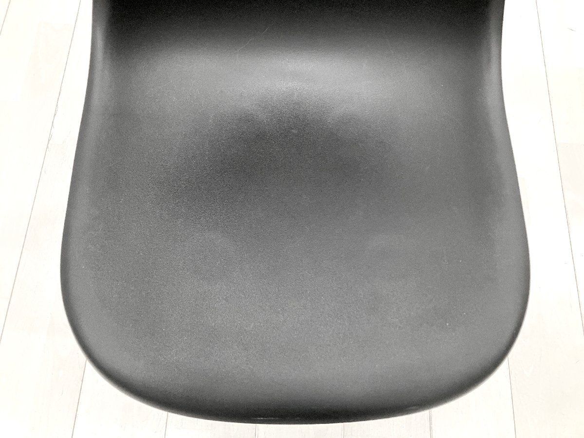 HermanMiller/ ハーマンミラー■イームズ サイドシェルチェア■DSR■エッフェルベース■ブラック HermanMiller/ ハーマンミラー■イームズ サイドシェルチェア■DSR■エッフェルベース■ブラック