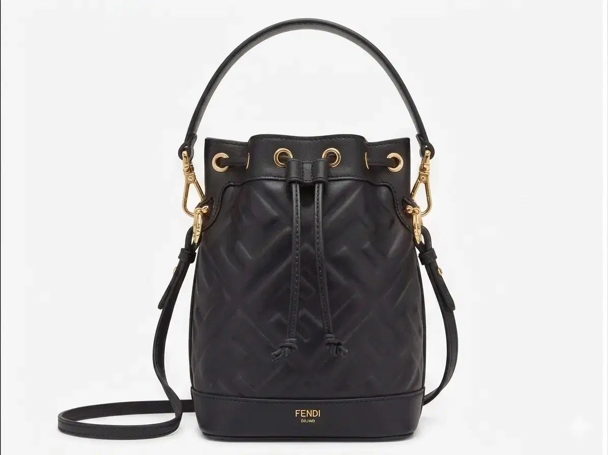 (お買い得セール) FENDI フェンディ バケットバッグ ブラック キルティング (新品)