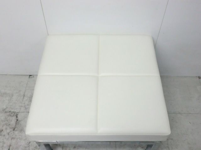 オカムラ　マルチモジュールベンチ　ホワイト　LB36AA-PB20　1人用ソファ