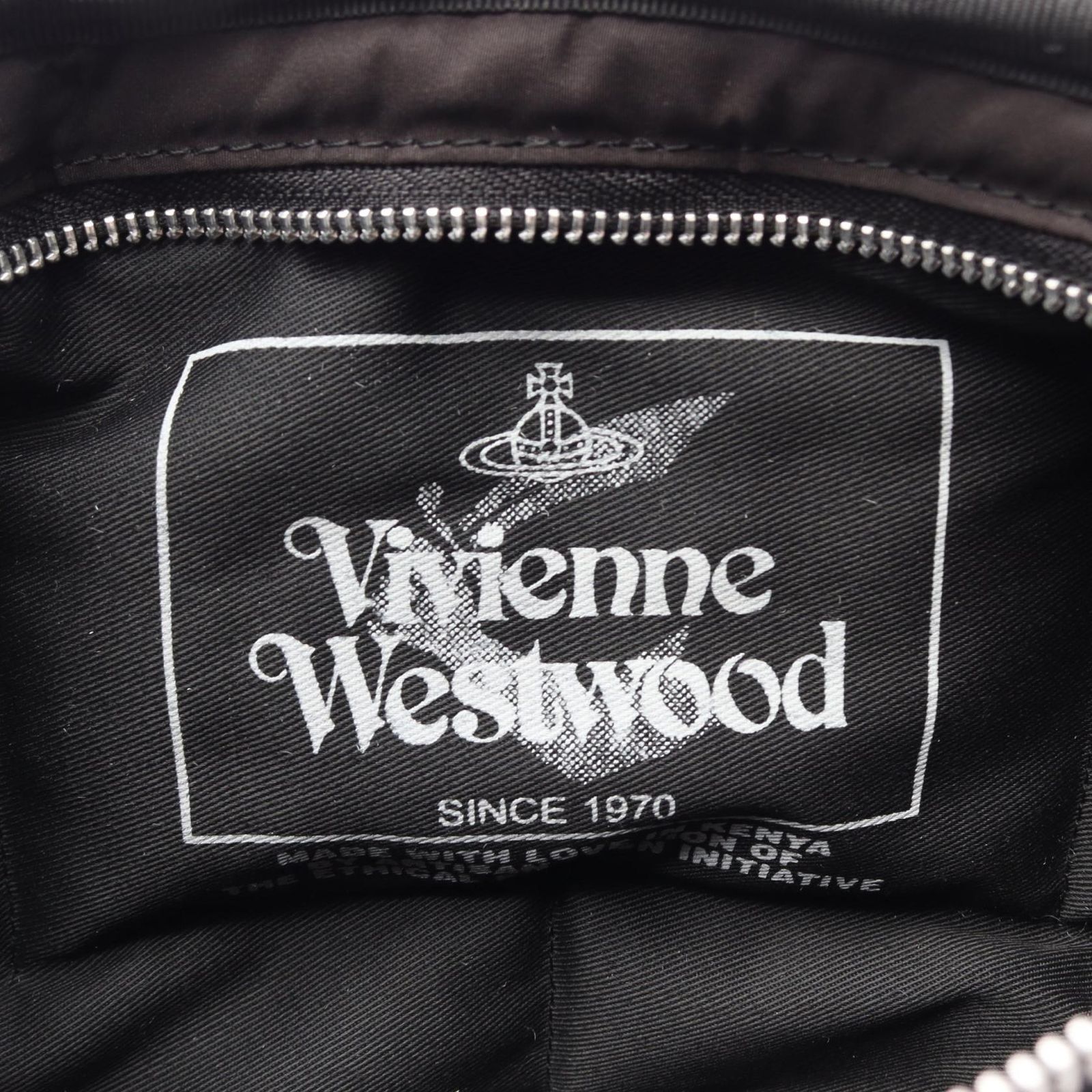 ヴィヴィアンウエストウッド Vivienne Westwood ウエストバッグ City オーブ 43070034UW019EN403 ブラック/シルバー ナイロン レザー ショルダーバッグ レディース 新品 ヴィヴィアンウエストウッド Vivienne Westwood ウエストバッグ City オーブ 43070034UW019EN403 ブラック/シルバー ナイロン レザー ショルダーバッグ レディース 新品