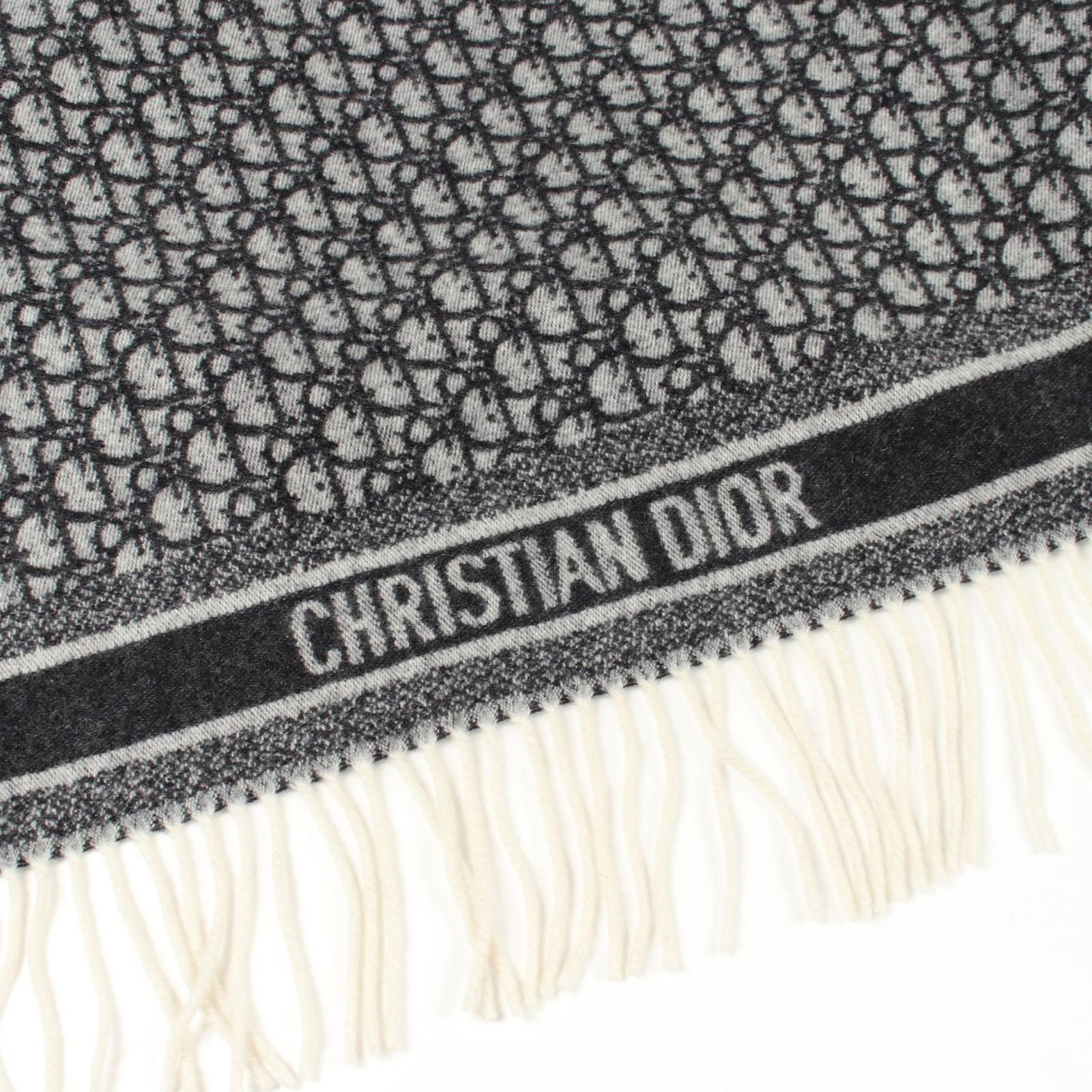 ディオール Dior ポンチョ オブリーク 21DOB370I007 カシミヤ オブリーク ポンチョ レディース Used A ディオール Dior ポンチョ オブリーク 21DOB370I007 カシミヤ オブリーク ポンチョ レディース Used A