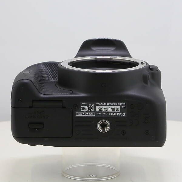 ソフマップ 〔中古品〕 EOS Kiss X7 EF-S18-55 IS STM レンズキット【276】