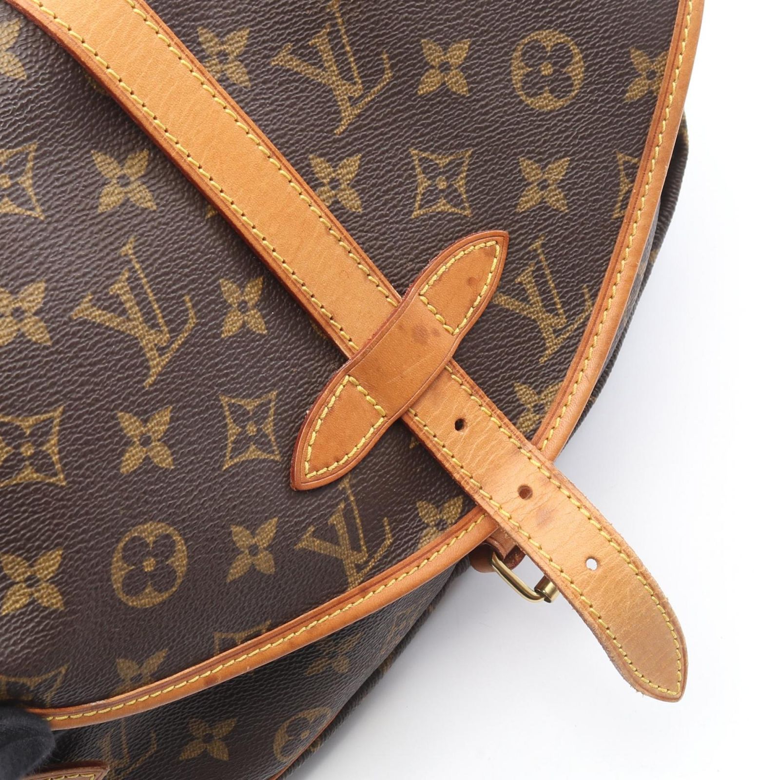 ルイ・ヴィトン LOUIS VUITTON ショルダーバッグ ソミュール30 M42256 PVCコーティングキャンバス レザー ソミュール30 レディース Used B