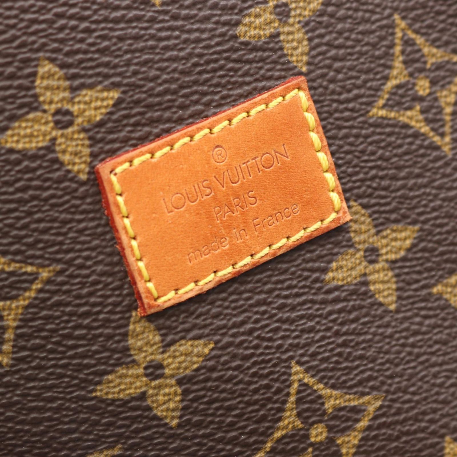 ルイ・ヴィトン LOUIS VUITTON ショルダーバッグ ソミュール30 M42256 PVCコーティングキャンバス レザー ソミュール30 レディース Used B