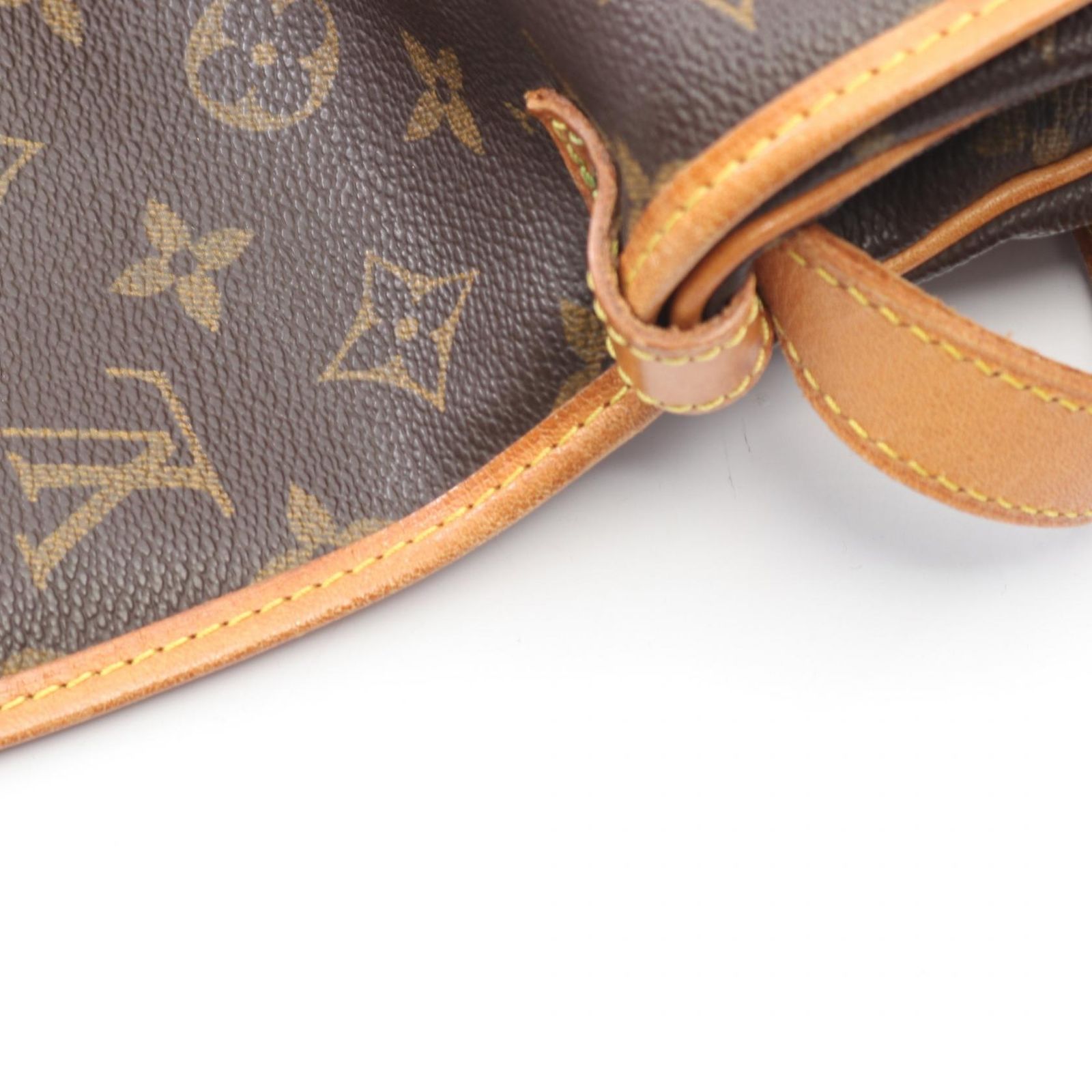 ルイ・ヴィトン LOUIS VUITTON ショルダーバッグ ソミュール30 M42256 PVCコーティングキャンバス レザー ソミュール30 レディース Used B