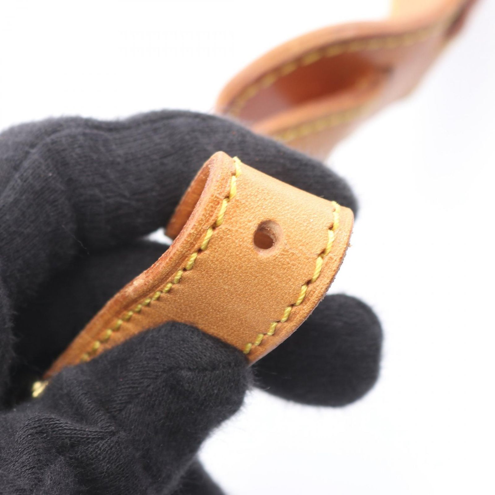 ルイ・ヴィトン LOUIS VUITTON ショルダーバッグ ソミュール30 M42256 PVCコーティングキャンバス レザー ソミュール30 レディース Used B