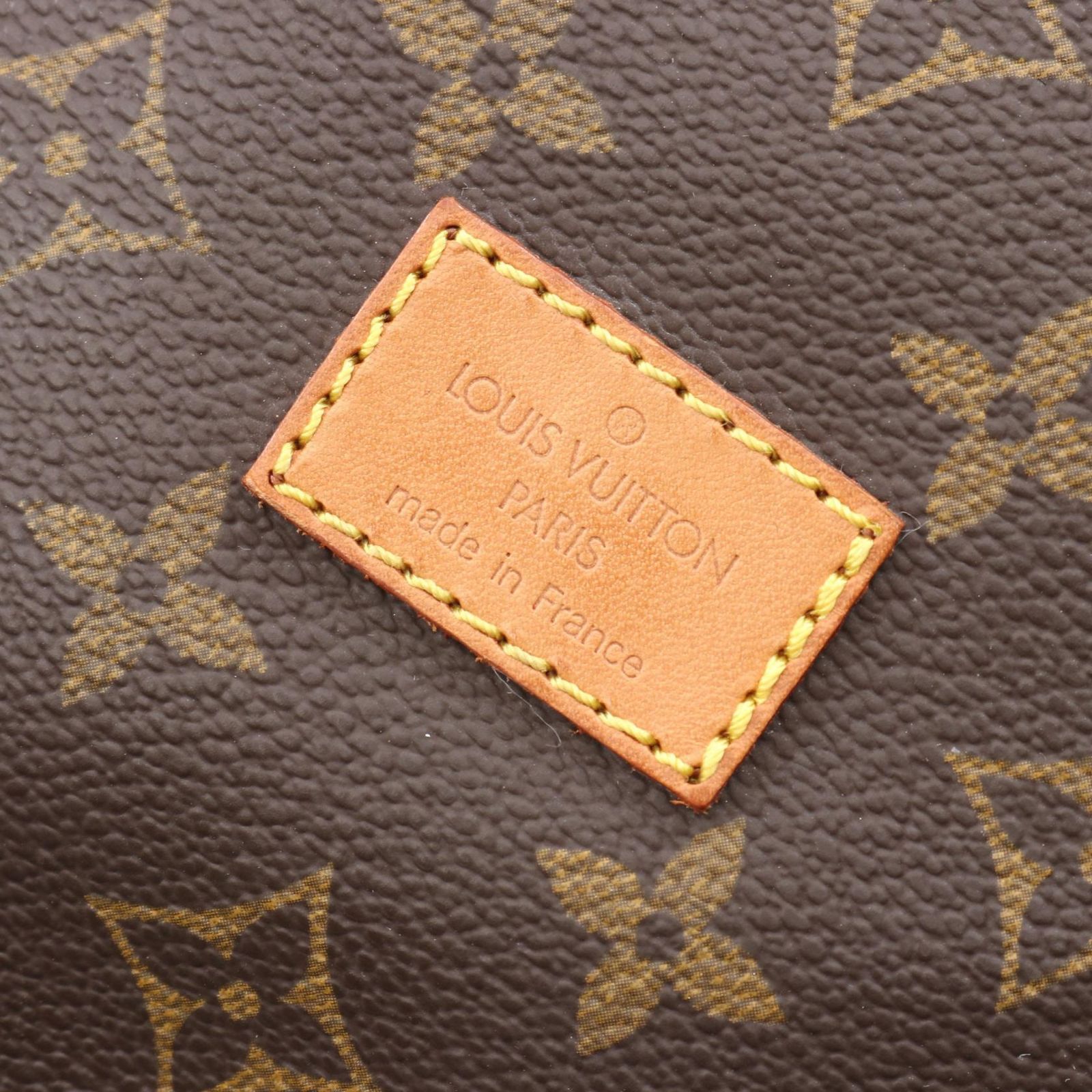 ルイ・ヴィトン LOUIS VUITTON ショルダーバッグ ソミュール30 M42256 PVCコーティングキャンバス レザー ソミュール30 レディース Used B