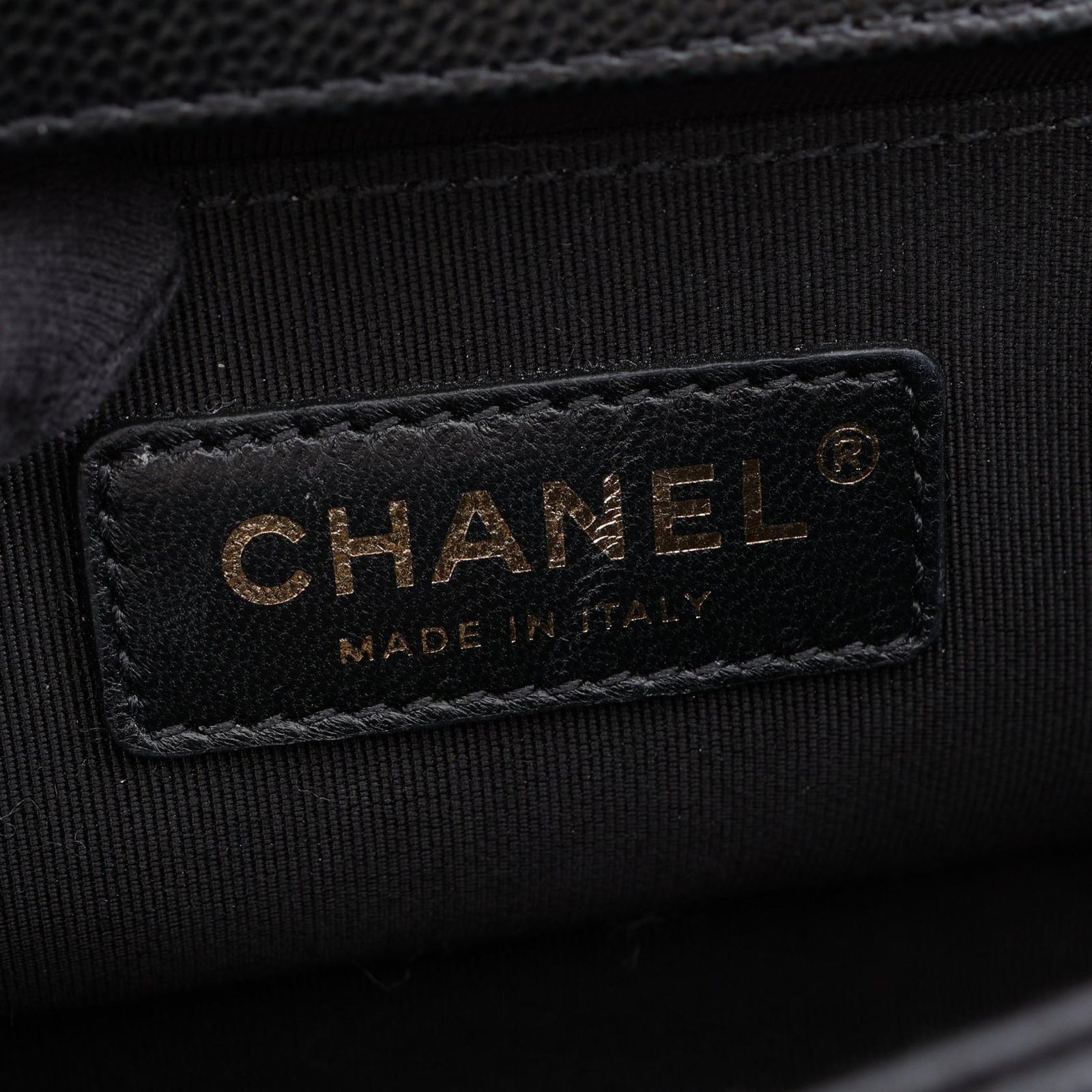 シャネル CHANEL ショルダーバッグ ボーイシャネル スモール A67085 ブラック キャビアスキン(グレインドカーフ) ボーイシャネル スモール チェーンショルダー
