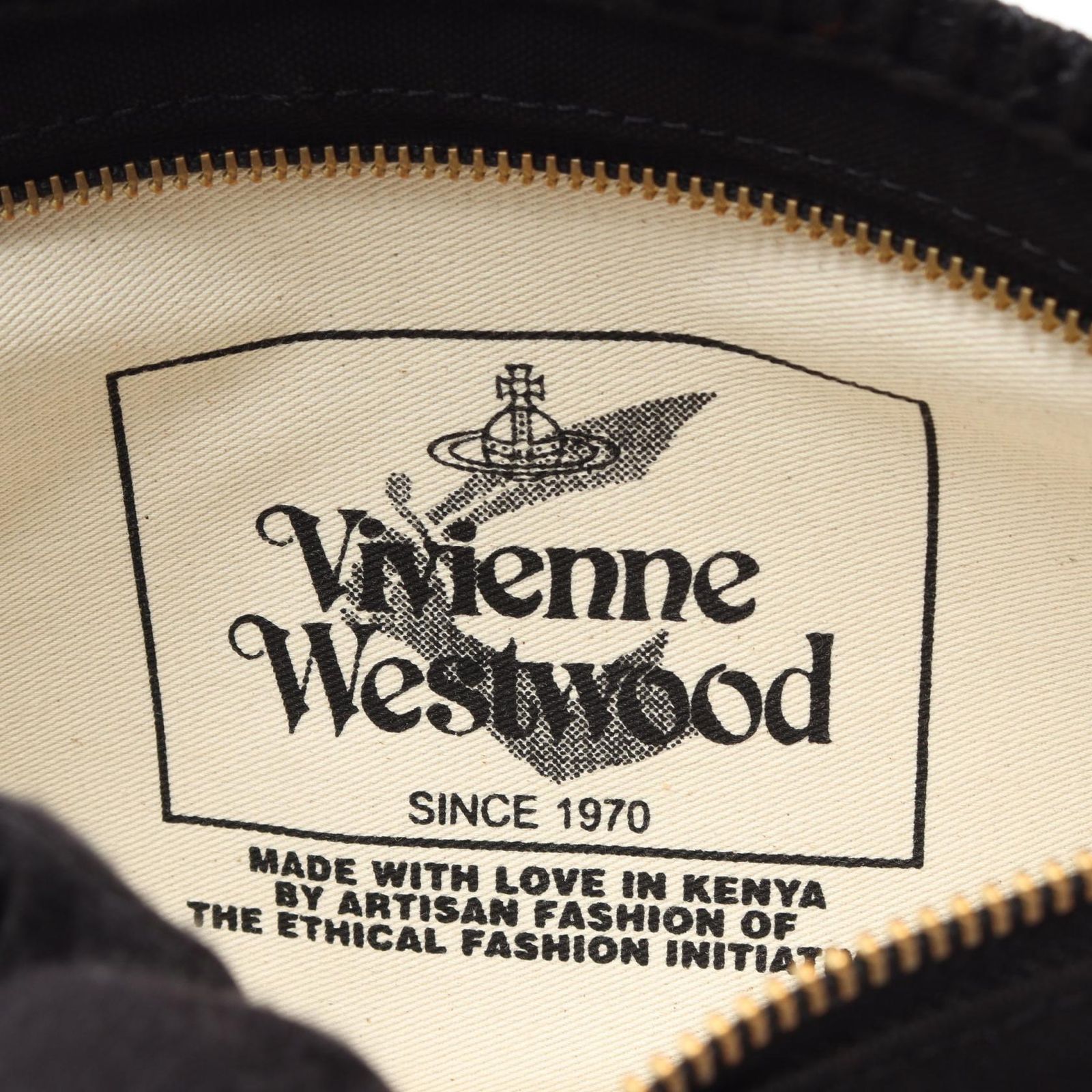 ヴィヴィアンウエストウッド Vivienne Westwood ウエストバッグ シティ バムバッグ 43070034UW01CJN401 ブラック/ゴールド キャンバス レザー ショルダーバッグ レディース ヴィヴィアンウエストウッド Vivienne Westwood ウエストバッグ シティ バムバッグ 43070034UW01CJN401 ブラック/ゴールド キャンバス レザー ショルダーバッグ レディース
