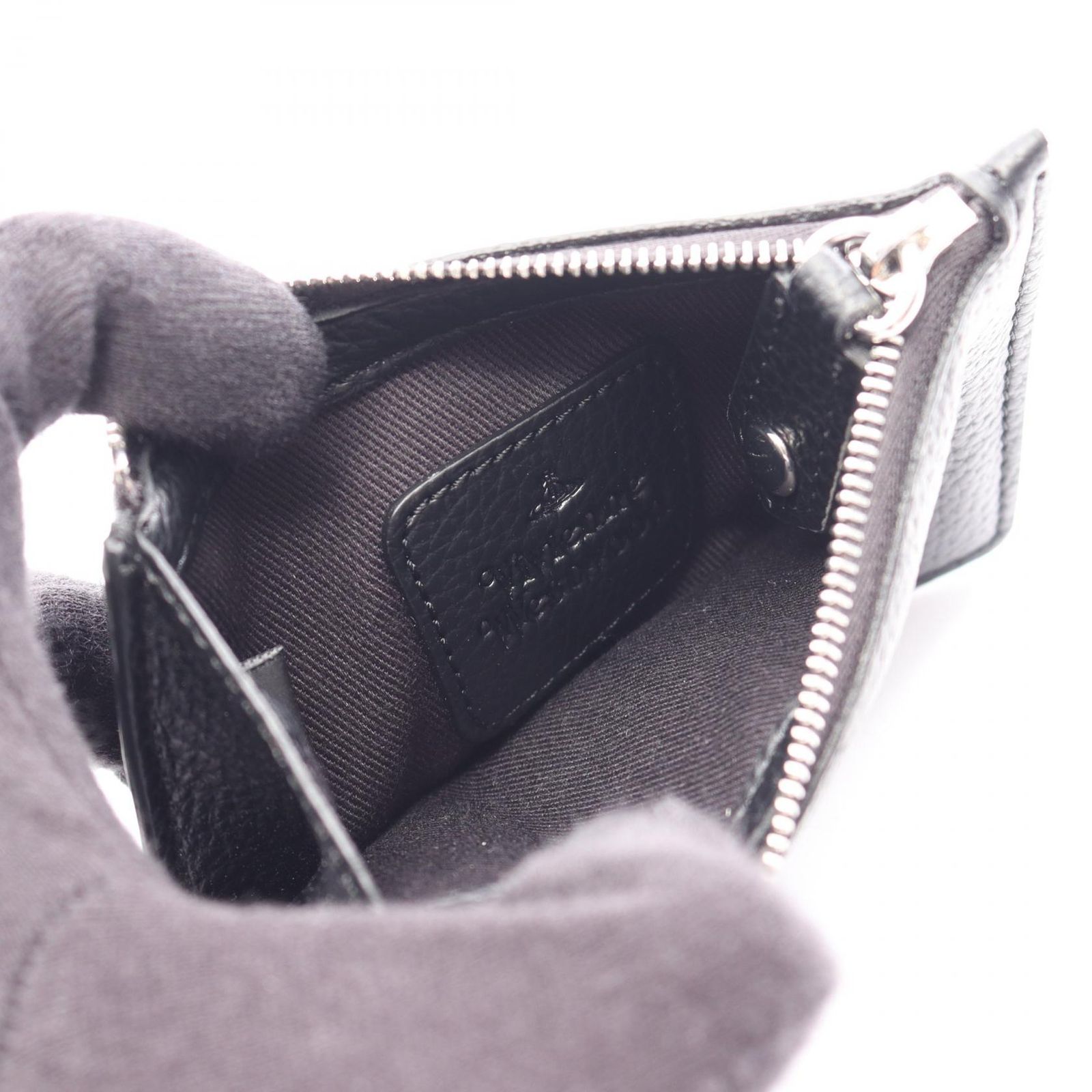ヴィヴィアンウエストウッド Vivienne Westwood コインケース オーブ カードケース 54020011WS000DN403 ブラック レザー カードケース レディース 新品 ヴィヴィアンウエストウッド Vivienne Westwood コインケース オーブ カードケース 54020011WS000DN403 ブラック レザー カードケース レディース 新品