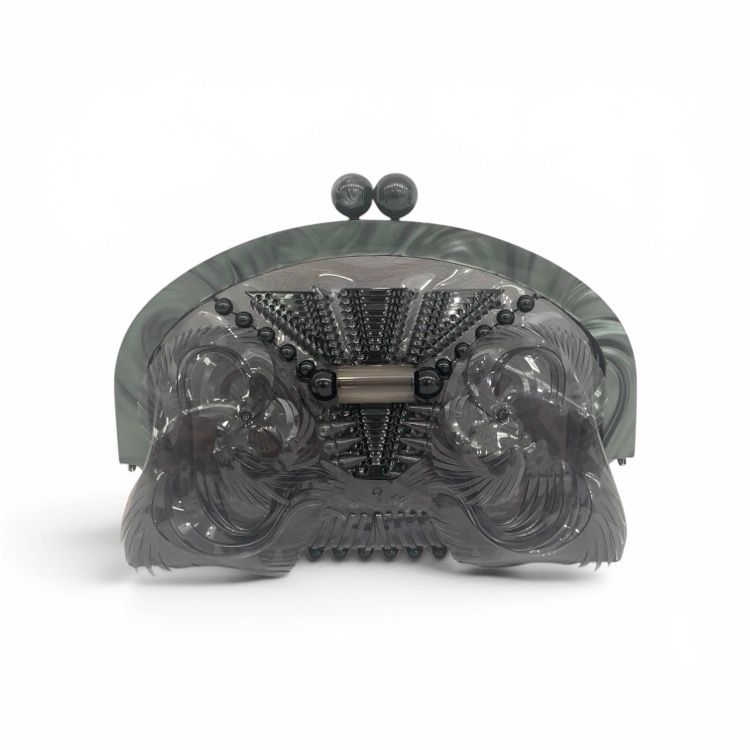 Mame Kurogouchi マメクロゴウチ Vinyl Chloride GAMAGUCHI Clutch Bag
