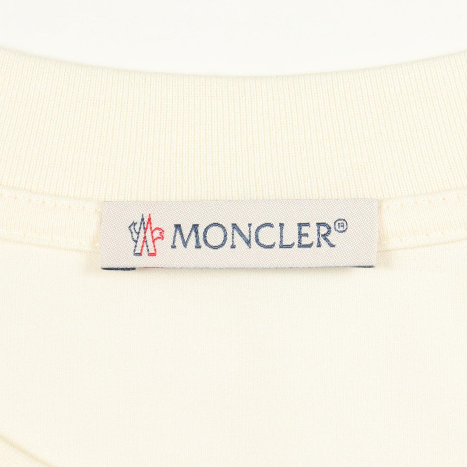 モンクレール MONCLER 半袖Tシャツ スパンコールロゴ クロップド コットン Tシャツ レディース Used A モンクレール MONCLER 半袖Tシャツ スパンコールロゴ クロップド コットン Tシャツ レディース Used A
