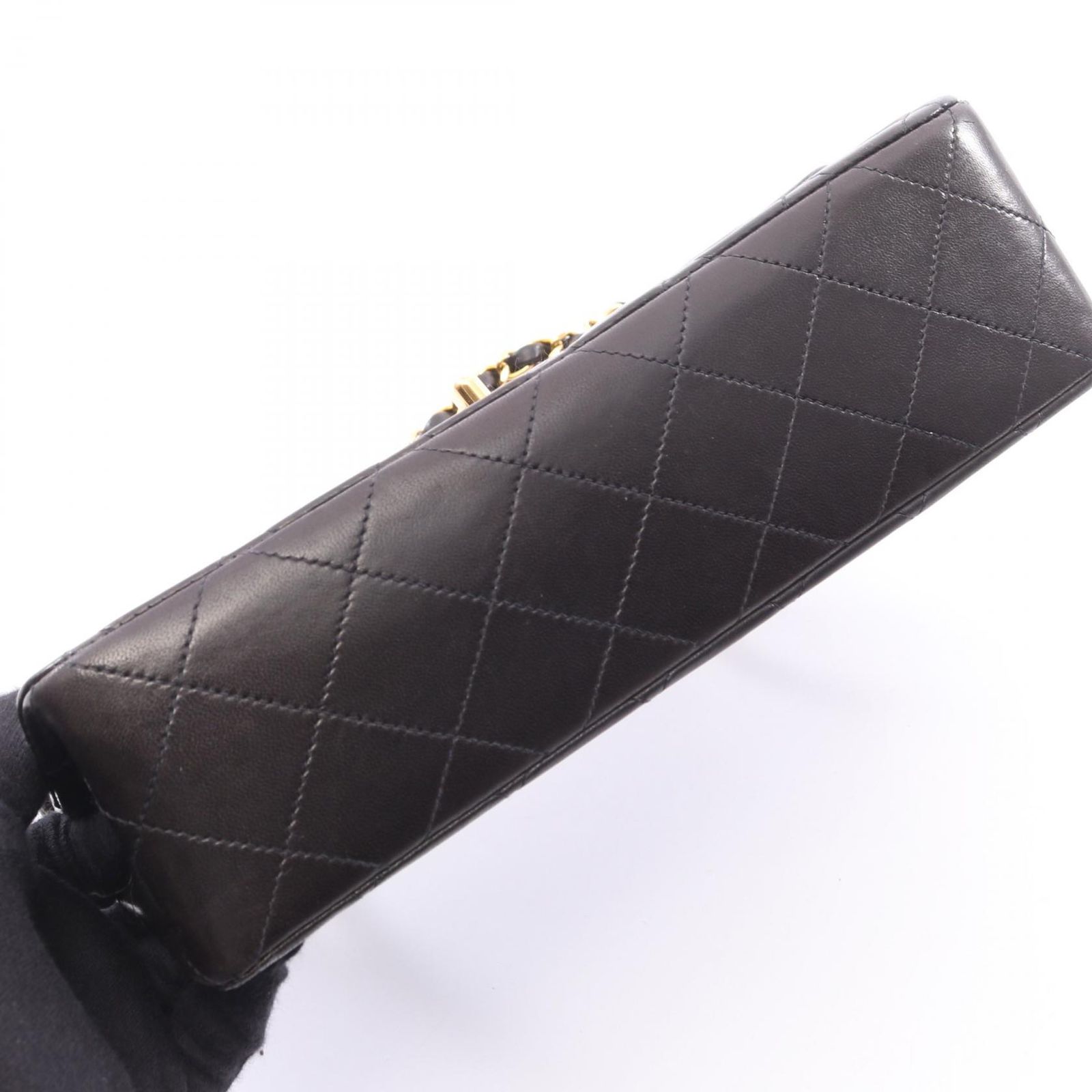 シャネル CHANEL ショルダーバッグ マトラッセ Wフラップ ブラック ラムスキン(羊革) マトラッセ ダブルフラップ チェーンショルダー レディース Used B シャネル CHANEL ショルダーバッグ マトラッセ Wフラップ ブラック ラムスキン(羊革) マトラッセ ダブルフラップ チェーンショルダー レディース Used B