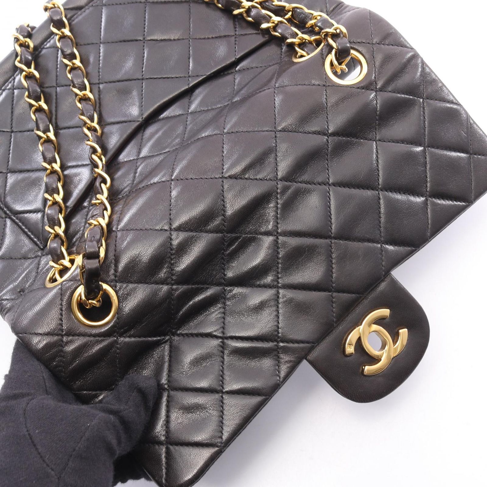シャネル CHANEL ショルダーバッグ マトラッセ Wフラップ ブラック ラムスキン(羊革) マトラッセ ダブルフラップ チェーンショルダー レディース Used B シャネル CHANEL ショルダーバッグ マトラッセ Wフラップ ブラック ラムスキン(羊革) マトラッセ ダブルフラップ チェーンショルダー レディース Used B