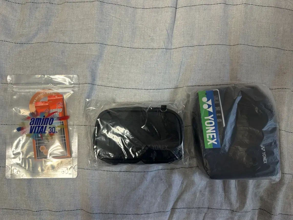 バドミントン ヨネックス バドミントン ポーチ セット (新品)