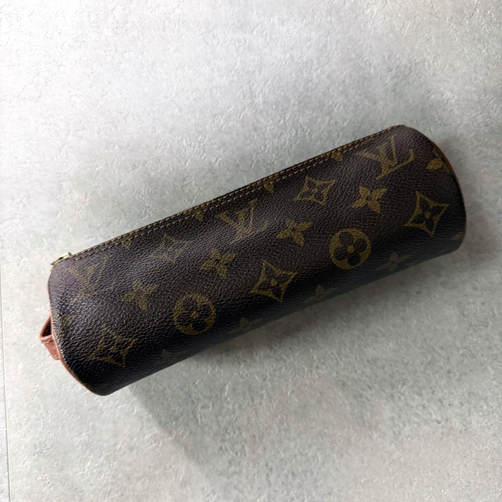 美品 LOUIS VUITTON ルイヴィトン モノグラム ポーチ ペンケース トゥルースロンド レザー M47630