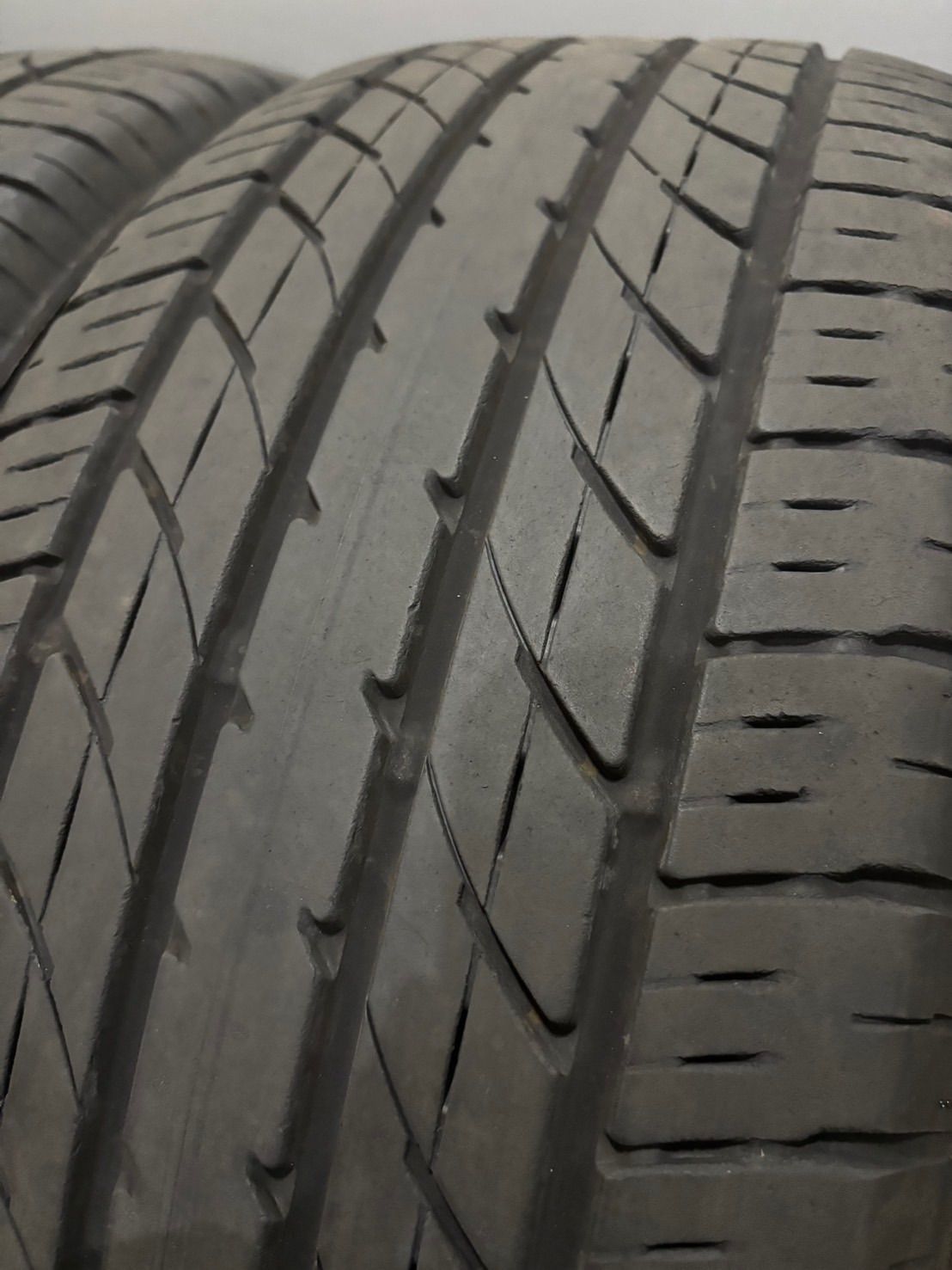 ☆倉庫保管品 235/50R18 TOYO/TRANPATH R30 18年製 夏タイヤ サマー