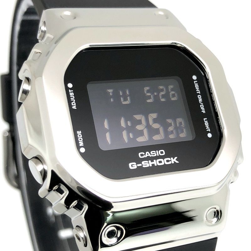 G-SHOCK ジーショック GM-S5600U-1 メタルカバード ダウンサイジング
