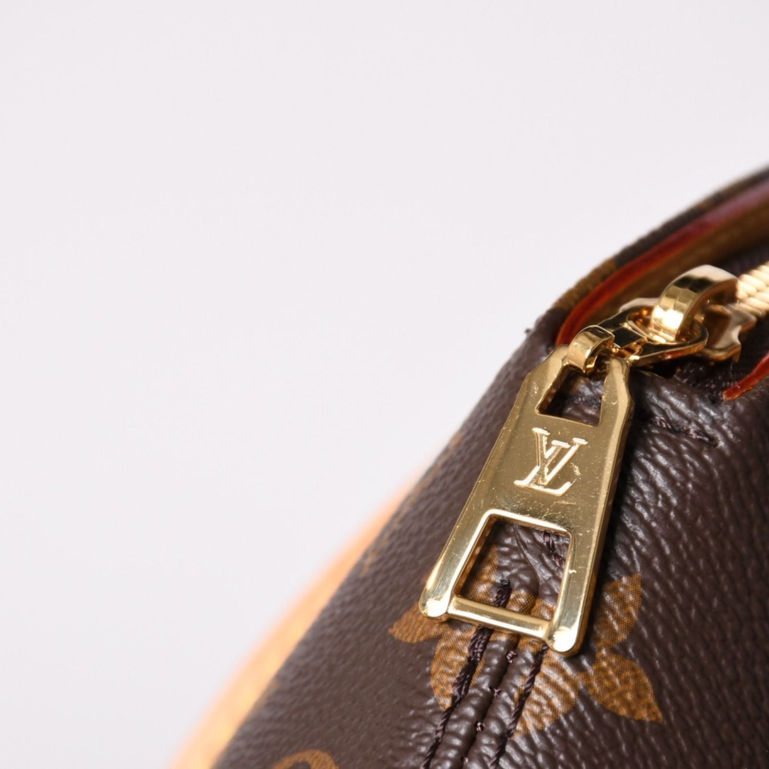 新品同様 LOUIS VUITTON ルイヴィトン エリプスPM ハンドバッグ M46196