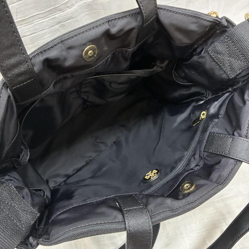 トリーバーチ 2WAY ショルダー トート マザーズ バッグ ゴールド金具 トリーバーチ 2WAY ショルダー トート マザーズ バッグ マット付き