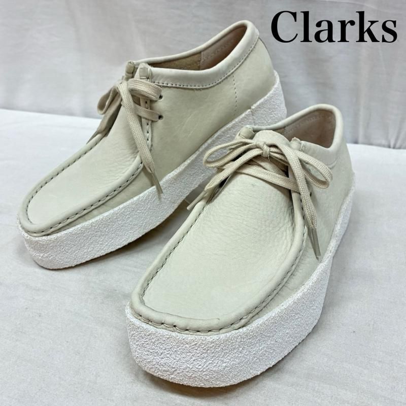 クラークス オリジナルズ ワラビー ホワイト レザー モカシン ヌバック ブーツ メンズ US：8 ISItems【USED】【古着】【中古】50159365