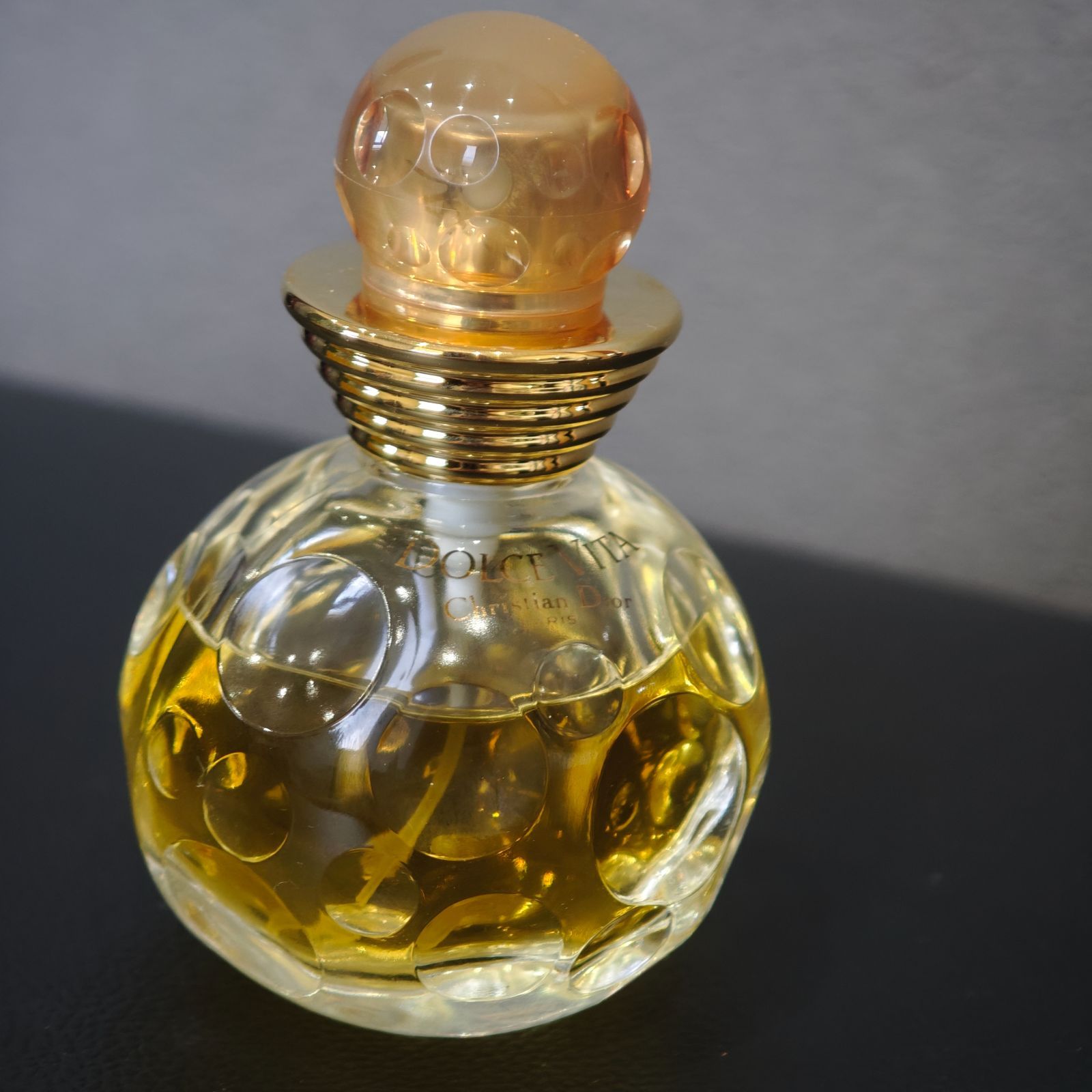 Dior ディオール ドルチェヴィータ オードトワレ 50ml 香水 - メルカリ